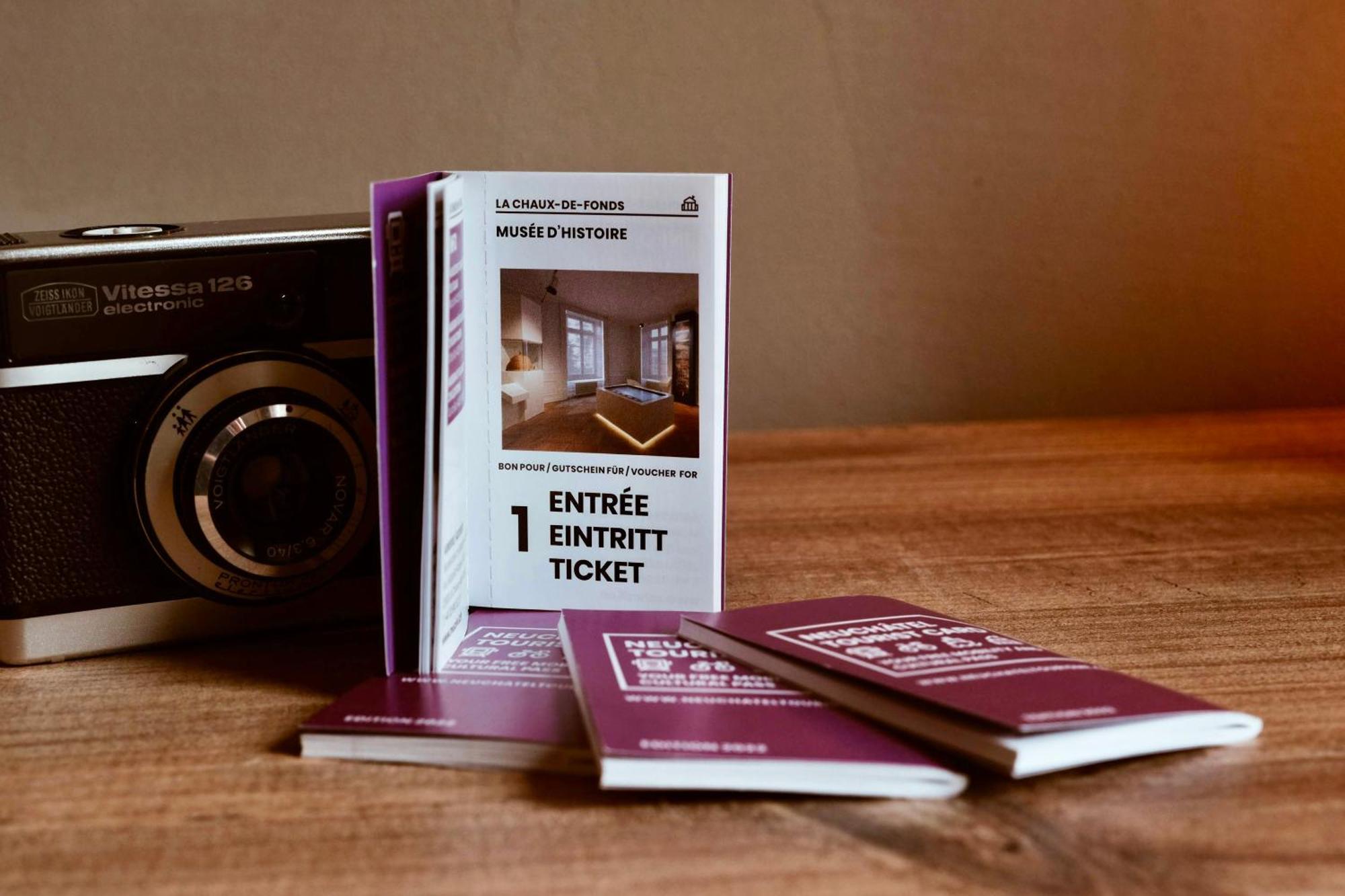 Appartement Thematique: Voyage Industriel Travers Luaran gambar