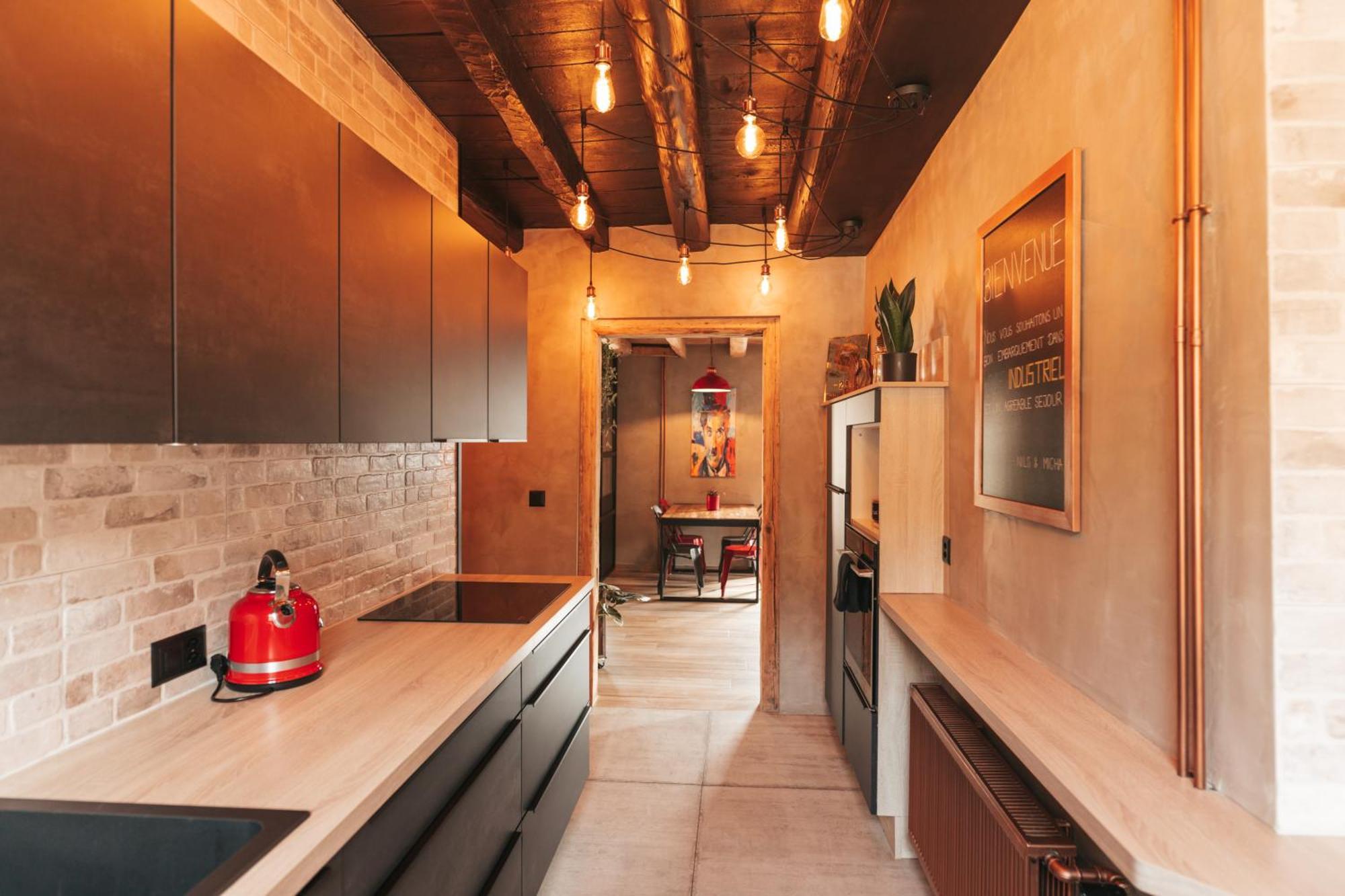 Appartement Thematique: Voyage Industriel Travers Luaran gambar