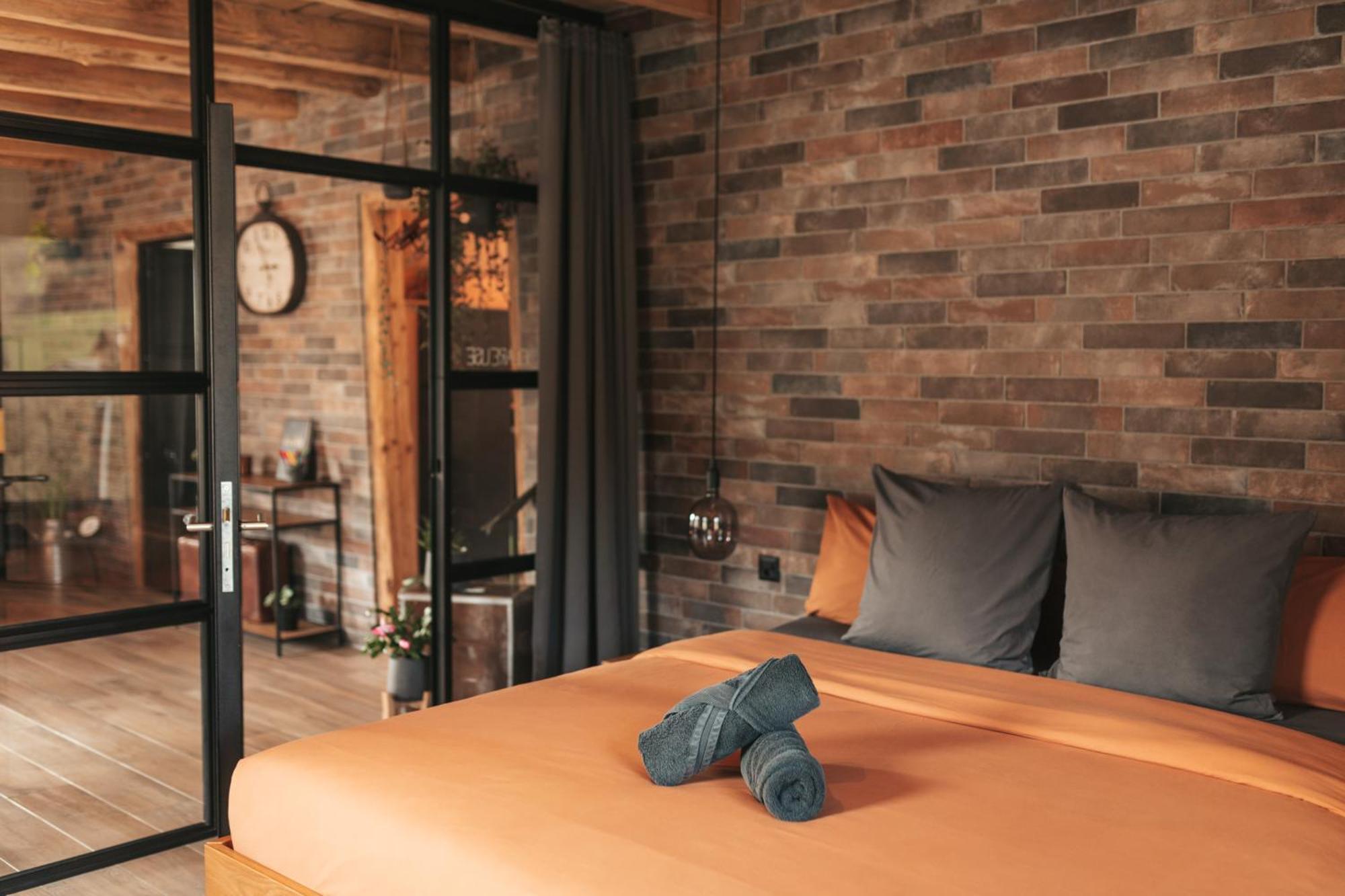 Appartement Thematique: Voyage Industriel Travers Luaran gambar
